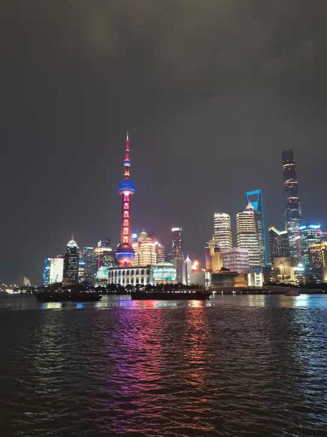 上海,开始,用,电子,货币,了,东方明珠,东方, . 上海开始用电子货币了，东方明珠夜晚打卡